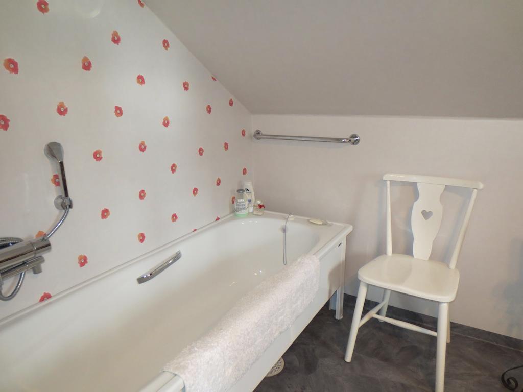 Sparrens Bed And Breakfast Fiskesa Quarto foto